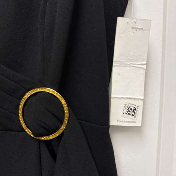 New Calvin Klein Size 12 Black Jumpsuit Surplice V Neck Sleeveless Pockets NWT - Picture 4 of 8